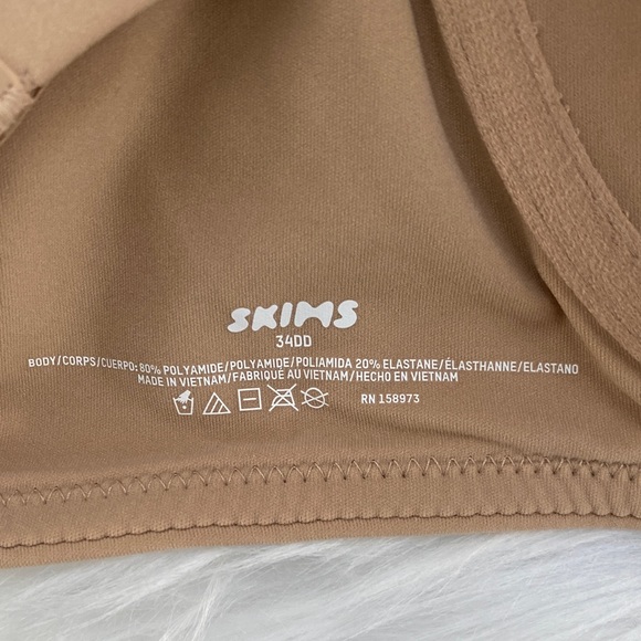 SKIMS fits everybody unlined Demi bra 34 DD color clay - Picture 6 of 7